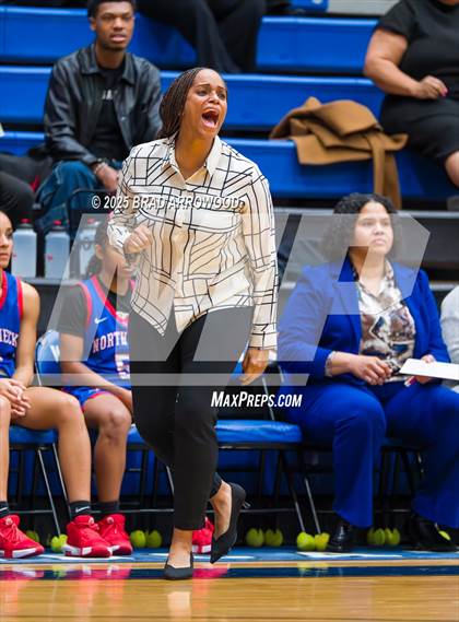 Thumbnail 2 in North Mecklenburg @ Lake Norman (NCHSAA 4A Round 3) photogallery.
