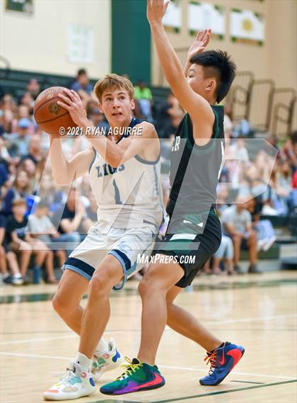 Thumbnail 3 in Hoover @ Linfield Christian (CIF D4AA Semifinal) photogallery.