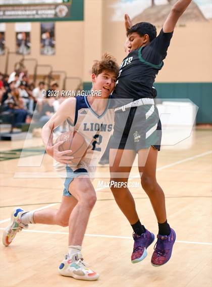 Thumbnail 2 in Hoover @ Linfield Christian (CIF D4AA Semifinal) photogallery.