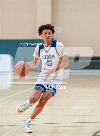 Thumbnail 1 in Hoover @ Linfield Christian (CIF D4AA Semifinal) photogallery.