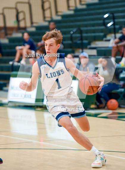 Thumbnail 1 in Hoover @ Linfield Christian (CIF D4AA Semifinal) photogallery.