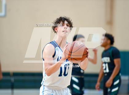 Thumbnail 2 in Hoover @ Linfield Christian (CIF D4AA Semifinal) photogallery.