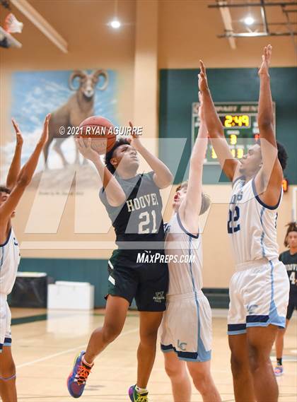 Thumbnail 1 in Hoover @ Linfield Christian (CIF D4AA Semifinal) photogallery.