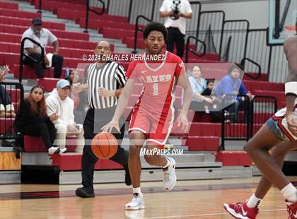 Thumbnail 2 in Cypress Lakes vs. Langham Creek (Cy-Hoops Invitational) photogallery.