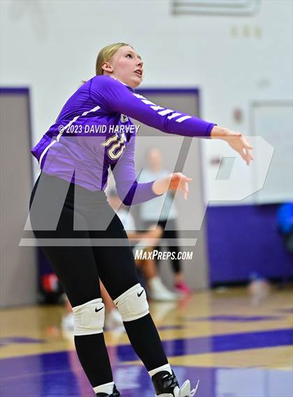 Thumbnail 2 in Bear Creek @ Arvada West photogallery.