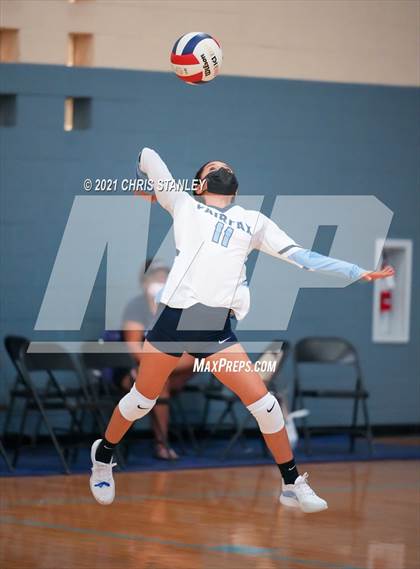 Thumbnail 1 in Fairfax vs Show Low (Wolves Classic) photogallery.