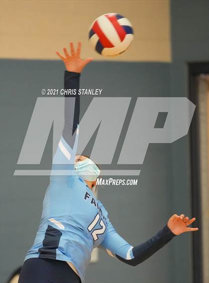 Thumbnail 1 in Fairfax vs Show Low (Wolves Classic) photogallery.