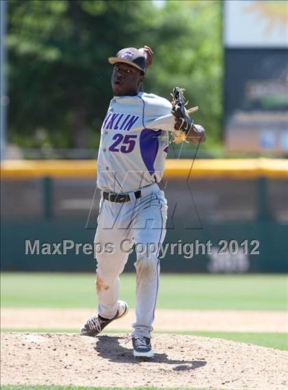Thumbnail 2 in Franklin vs. St. Mary's (CIF SJS D1 Final - Game 2) photogallery.