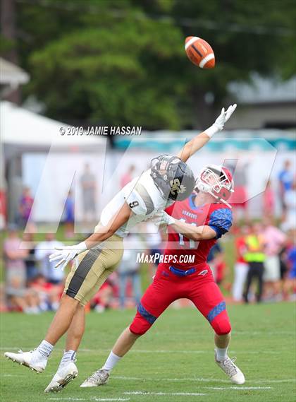 Thumbnail 2 in Hammond vs. Southern Columbia Area photogallery.