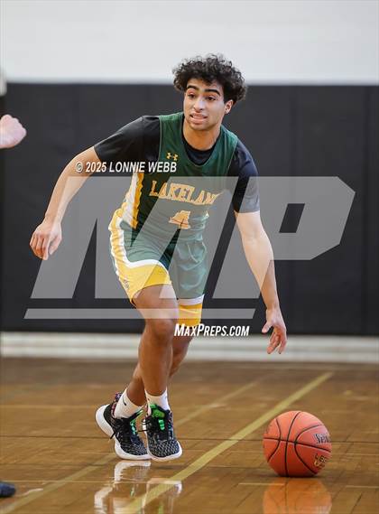 Thumbnail 1 in Lakeland @ Rye (NYSPHSAA Section 1 Class AA Second Round) photogallery.