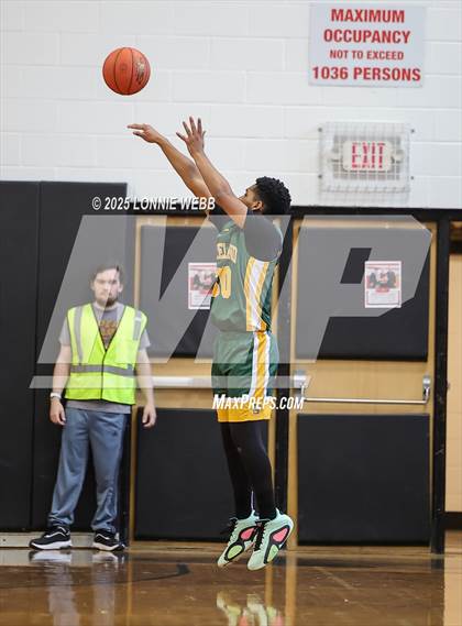 Thumbnail 1 in Lakeland @ Rye (NYSPHSAA Section 1 Class AA Second Round) photogallery.