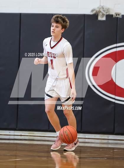 Thumbnail 2 in Lakeland @ Rye (NYSPHSAA Section 1 Class AA Second Round) photogallery.