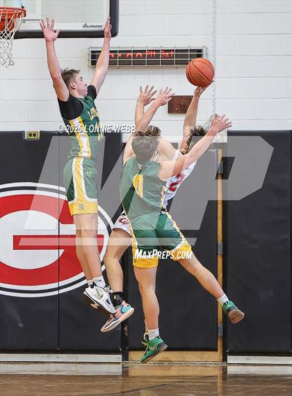 Thumbnail 2 in Lakeland @ Rye (NYSPHSAA Section 1 Class AA Second Round) photogallery.