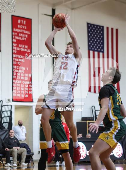 Thumbnail 2 in Lakeland @ Rye (NYSPHSAA Section 1 Class AA Second Round) photogallery.