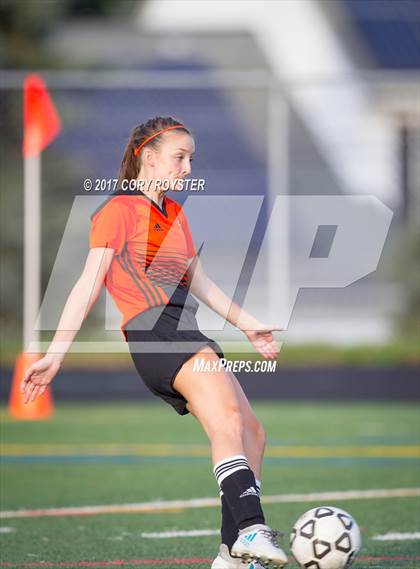 Thumbnail 2 in Oakland Mills @ Atholton photogallery.