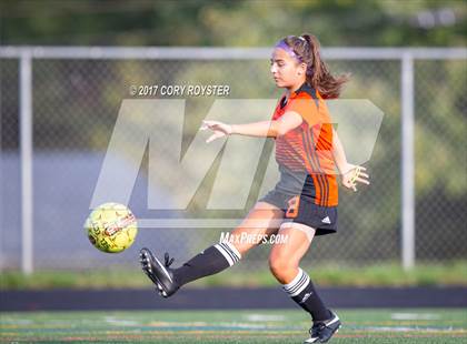 Thumbnail 1 in Oakland Mills @ Atholton photogallery.