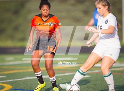 Thumbnail 1 in Oakland Mills @ Atholton photogallery.