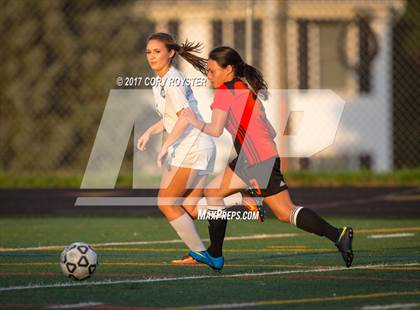 Thumbnail 3 in Oakland Mills @ Atholton photogallery.