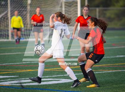 Thumbnail 1 in Oakland Mills @ Atholton photogallery.