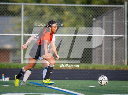 Thumbnail 1 in Oakland Mills @ Atholton photogallery.