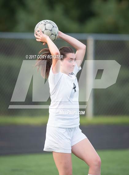 Thumbnail 1 in Oakland Mills @ Atholton photogallery.