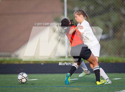 Thumbnail 2 in Oakland Mills @ Atholton photogallery.