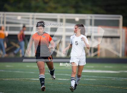 Thumbnail 2 in Oakland Mills @ Atholton photogallery.