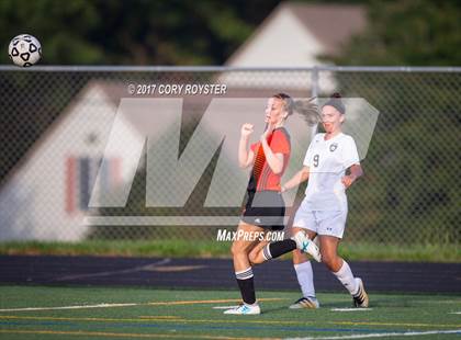 Thumbnail 1 in Oakland Mills @ Atholton photogallery.