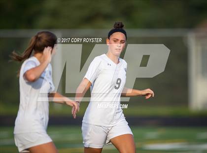 Thumbnail 2 in Oakland Mills @ Atholton photogallery.