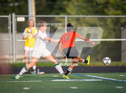 Thumbnail 1 in Oakland Mills @ Atholton photogallery.