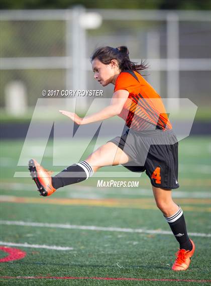 Thumbnail 3 in Oakland Mills @ Atholton photogallery.