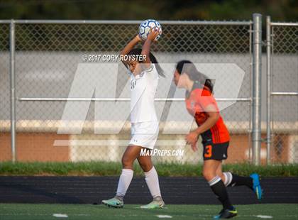 Thumbnail 2 in Oakland Mills @ Atholton photogallery.