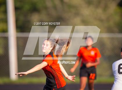 Thumbnail 1 in Oakland Mills @ Atholton photogallery.