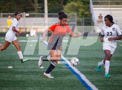 Thumbnail 1 in Oakland Mills @ Atholton photogallery.