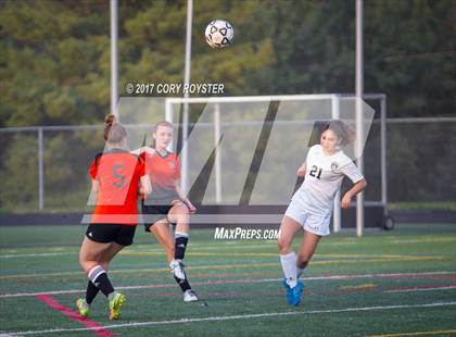 Thumbnail 2 in Oakland Mills @ Atholton photogallery.