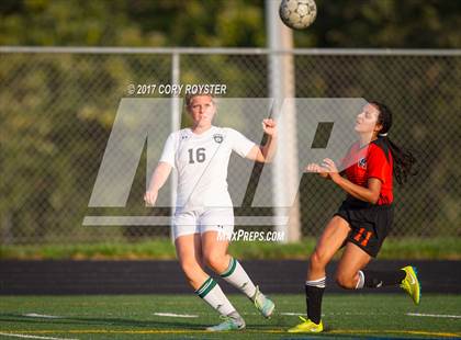 Thumbnail 3 in Oakland Mills @ Atholton photogallery.