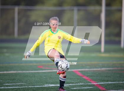 Thumbnail 2 in Oakland Mills @ Atholton photogallery.