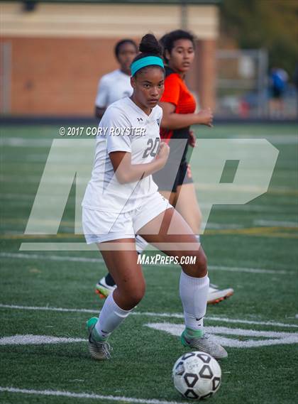 Thumbnail 1 in Oakland Mills @ Atholton photogallery.