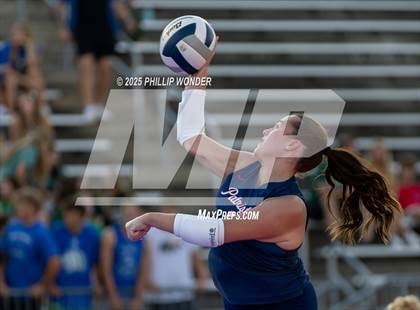 Thumbnail 3 in Millard North vs Millard South (Battle at Buell) photogallery.
