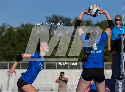 Thumbnail 2 in Millard North vs Millard South (Battle at Buell) photogallery.