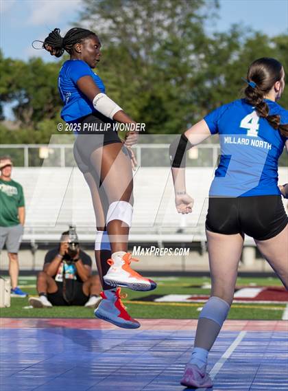 Thumbnail 1 in Millard North vs Millard South (Battle at Buell) photogallery.