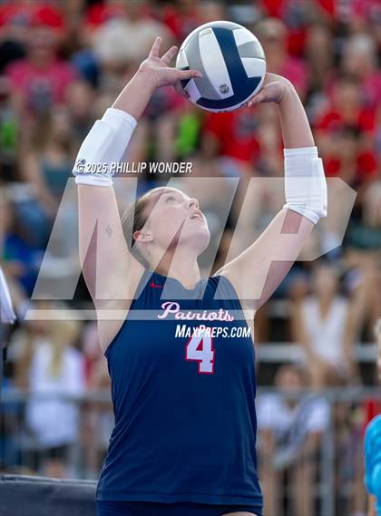 Thumbnail 2 in Millard North vs Millard South (Battle at Buell) photogallery.