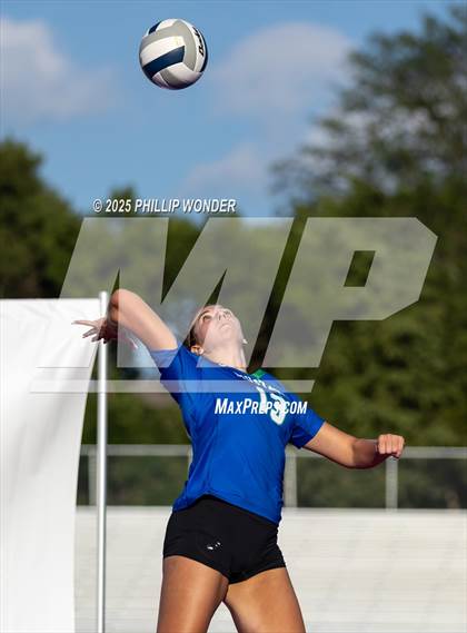 Thumbnail 3 in Millard North vs Millard South (Battle at Buell) photogallery.