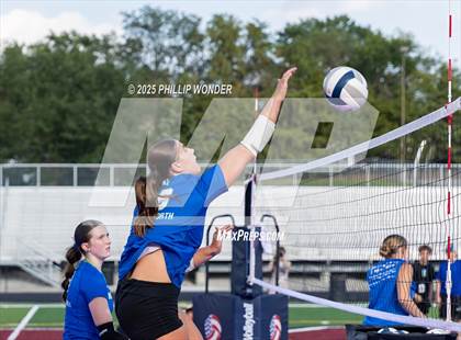 Thumbnail 2 in Millard North vs Millard South (Battle at Buell) photogallery.