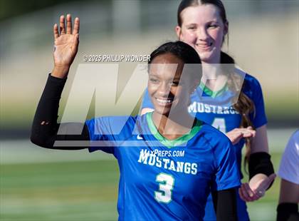 Thumbnail 2 in Millard North vs Millard South (Battle at Buell) photogallery.