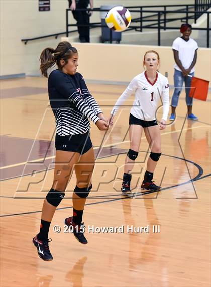 Thumbnail 1 in Weatherford vs Lorena (EMS-ISD Tournament) photogallery.
