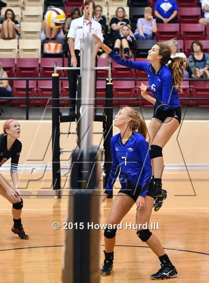 Thumbnail 2 in Weatherford vs Lorena (EMS-ISD Tournament) photogallery.
