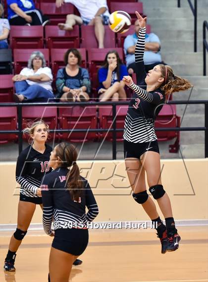 Thumbnail 3 in Weatherford vs Lorena (EMS-ISD Tournament) photogallery.