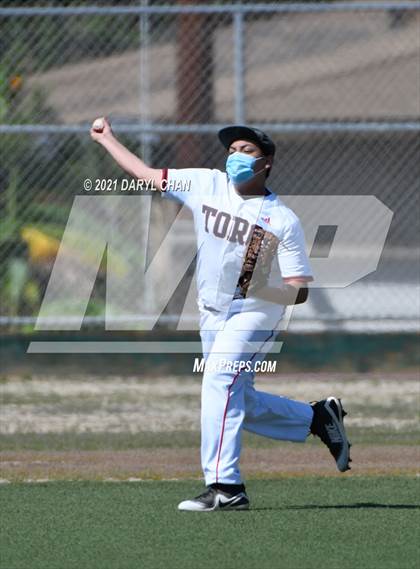 Thumbnail 2 in Garfield @ Torres photogallery.