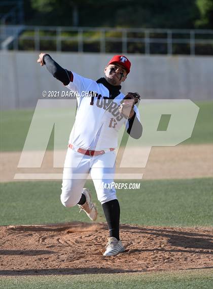 Thumbnail 3 in Garfield @ Torres photogallery.